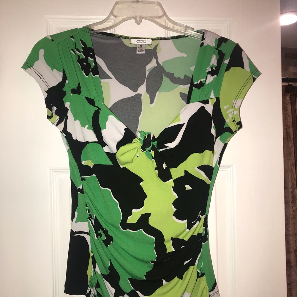 Medium Cute Cache top!